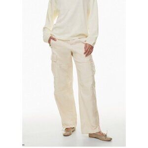 Aritzia TNA Supply Cargo Pant Size 4 Cream Relaxed Mid Rise Adjustable Pockets